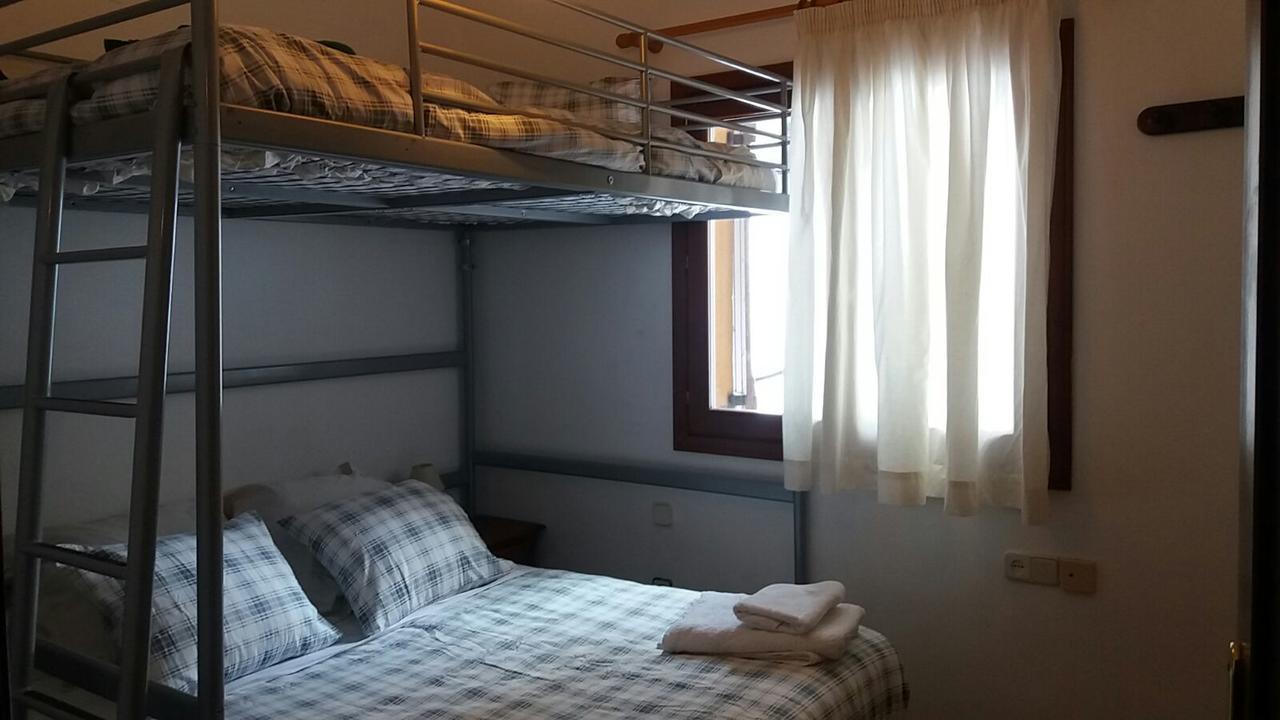 Apartamentos Tanau Baqueira Beret Eksteriør billede