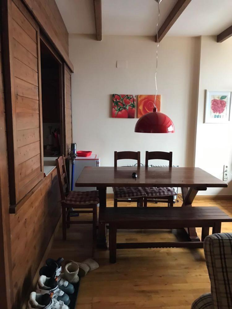 Apartamentos Tanau Baqueira Beret Eksteriør billede