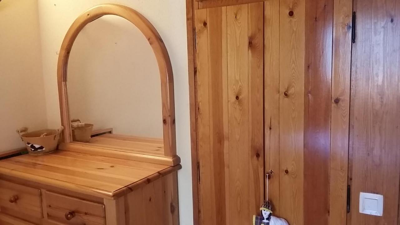 Apartamentos Tanau Baqueira Beret Eksteriør billede